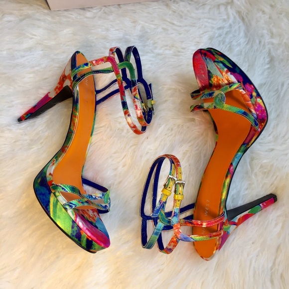 NWB Nine West blue multicolor Malinda sandals - Picture 6 of 6